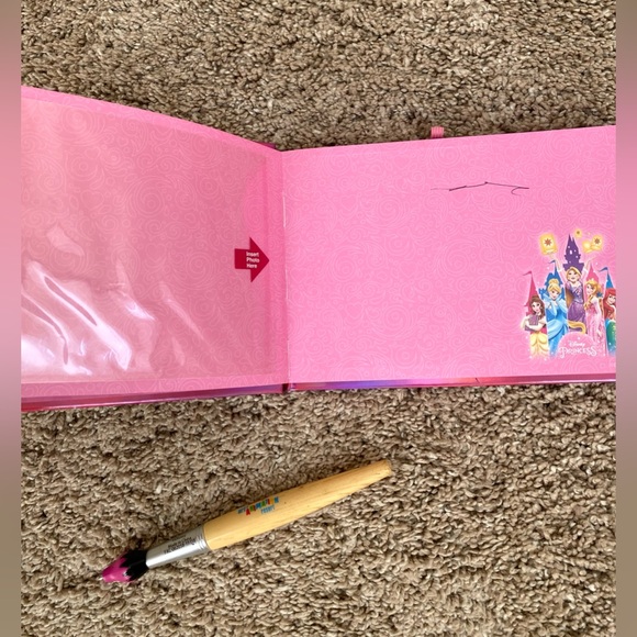 Disney Princess Autograph Book - Picture 5 of 13
